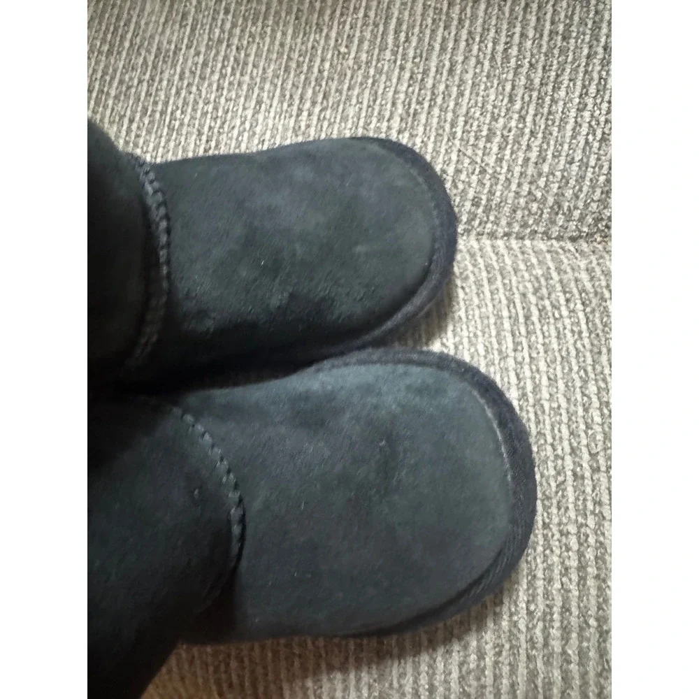 UGG Kids Bailey Bow II Black Suede Boots Girls‎ Size 7 1017394T